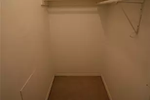 8277 Kingsbrook Rd, Houston, TX 77024 - Photo 16