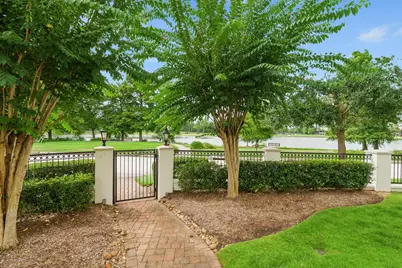 75 Lakeside Cove, The Woodlands, TX 77380 - Photo 8