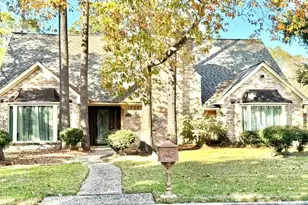 12302 Moorcreek Dr, Houston, TX 77070 - Photo 2