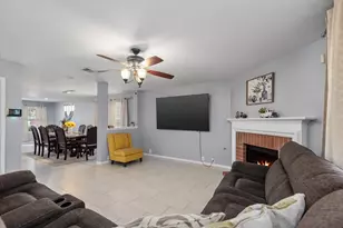 13510 Naples Bridge Rd, Sugar Land, TX 77498 - Photo 12