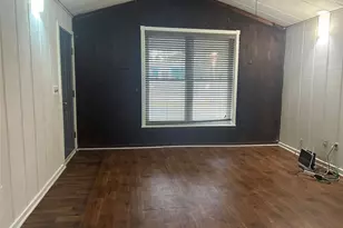 511 Thomas St, Center, TX 75935 - Photo 6