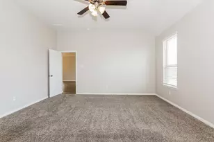 14221 Rainier Peak Crossing, Conroe, TX 77384 - Photo 8