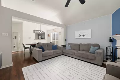 2810 Brookmist Lane, Dickinson, TX 77539 - Photo 10