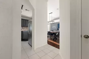 2810 Brookmist Ln, Dickinson, TX 77539 - Photo 6