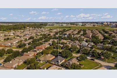 2810 Brookmist Lane, Dickinson, TX 77539 - Photo 2