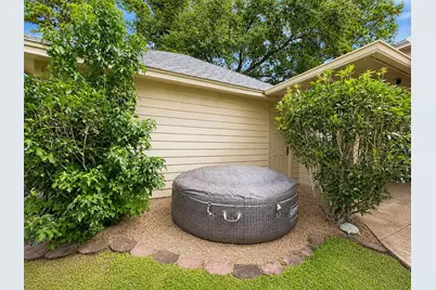 17107 Rustington Drive, Spring, TX 77379 - Photo 36