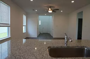 406 Cedar Chase Ct, Dayton, TX 77535 - Photo 14