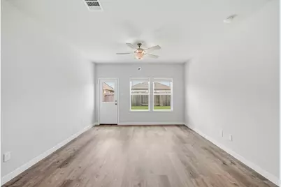 302 Amy Street, Angleton, TX 77515 - Photo 10