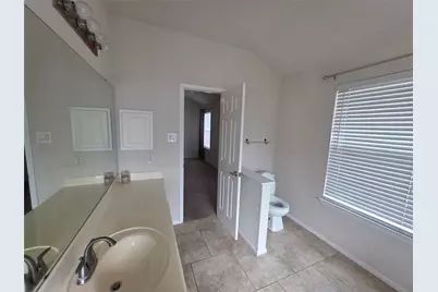 2715 Riverhollow Lane, Sugar Land, TX 77479 - Photo 30