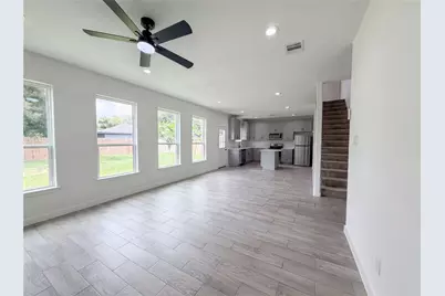 6711 Rowell Court, Houston, TX 77489 - Photo 10