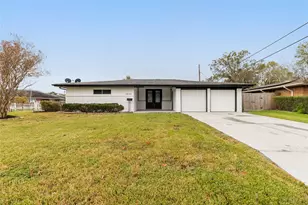 2435 9th St N, Texas City, TX 77590 - Photo 1