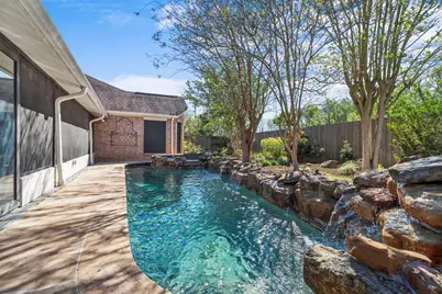 2038 Crisfield Drive, Sugar Land, TX 77479 - Photo 36