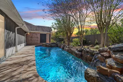 2038 Crisfield Drive, Sugar Land, TX 77479 - Photo 2