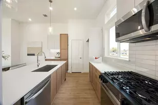 1715 Mary St, Houston, TX 77026 - Photo 16