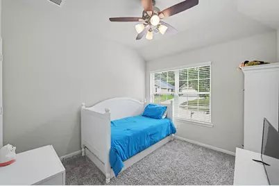 13718 Vail Drive, Montgomery, TX 77356 - Photo 16