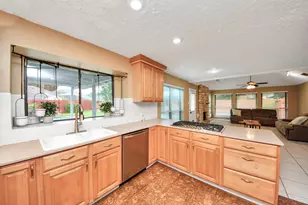 3310 Little Farms Ct, Richmond, TX 77406 - Photo 8