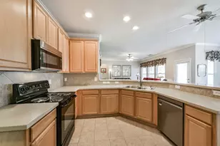2409 Ameno Dr, Pearland, TX 77581 - Photo 14