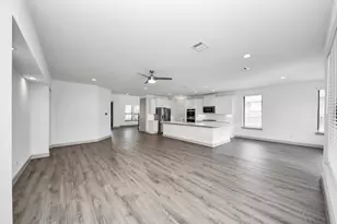 1567 Harvest Vine Ct, Friendswood, TX 77546 - Photo 8