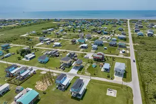 109 Ocean Tide Dr, Crystal Beach, TX 77650 - Photo 22