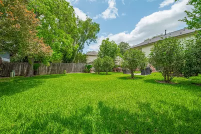 3614 Bee Bayou Lane, Sugar Land, TX 77479 - Photo 40