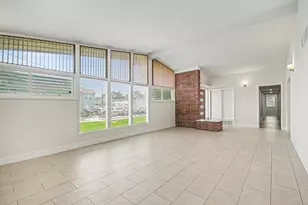 2005 Mary Moody Northen Blvd, Galveston, TX 77551 - Photo 6