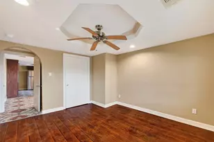 807 #807 Ruth St St, Baytown, TX 77520 - Photo 18