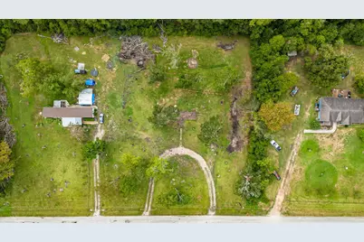 487 County Road 6478, Dayton, TX 77535 - Photo 2