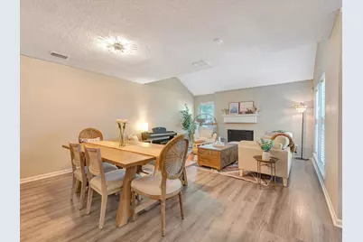 16570 Space Center Boulevard, Houston, TX 77058 - Photo 8