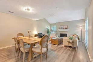 16570 Space Center Blvd, Houston, TX 77058 - Photo 8