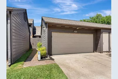 16570 Space Center Boulevard, Houston, TX 77058 - Photo 34