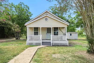 137 County Road 202, Weimar, TX 78962 - Photo 1