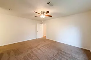 1001 Windy Dr, Brenham, TX 77833 - Photo 14