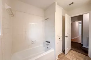 1001 Windy Dr, Brenham, TX 77833 - Photo 18