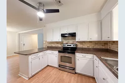 1001 Windy Drive, Brenham, TX 77833 - Photo 2
