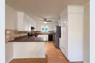 1001 Windy Drive, Brenham, TX 77833 - Photo 8