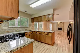 3302 Creek Shadows Dr, Houston, TX 77339 - Photo 16