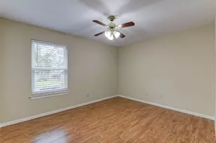 3302 Creek Shadows Dr, Houston, TX 77339 - Photo 38