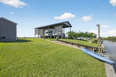 83 County Road 299, Bay City, TX 77414 - Photo 24