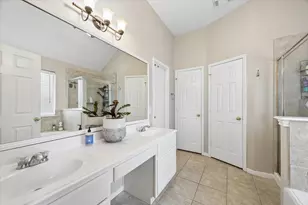 608 Brad Ct, Webster, TX 77598 - Photo 14