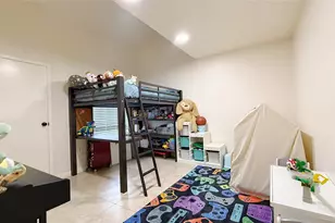 9809 Richmond Ave, Houston, TX 77042 - Photo 14