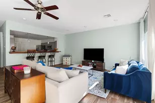 2612 Yupon St, Houston, TX 77006 - Photo 18