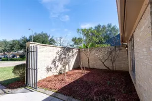 2542 Hodges Bend, Sugar Land, TX 77479 - Photo 6