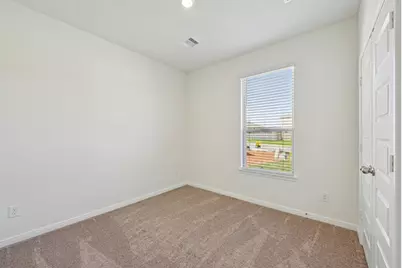 4801 Seven Oaks Lane, Conroe, TX 77304 - Photo 4