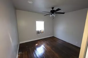 2425 8th Ave, Port Arthur, TX 77642 - Photo 8