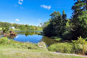 520 Lakeshore Dr, Cleveland, TX 77327 - Photo 8