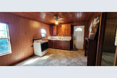 520 Lakeshore Drive, Cleveland, TX 77327 - Photo 10