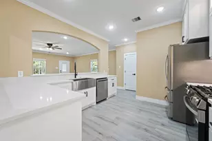 147 Knollwood Ln, Livingston, TX 77351 - Photo 12