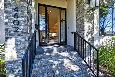 4602 Mimosa Drive, Bellaire, TX 77401 - Photo 2