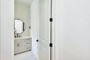 4602 Mimosa Dr, Bellaire, TX 77401 - Photo 44