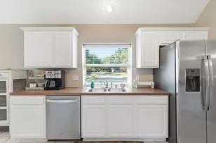 2202 Stoneycreek Park Ct, Conroe, TX 77385 - Photo 20